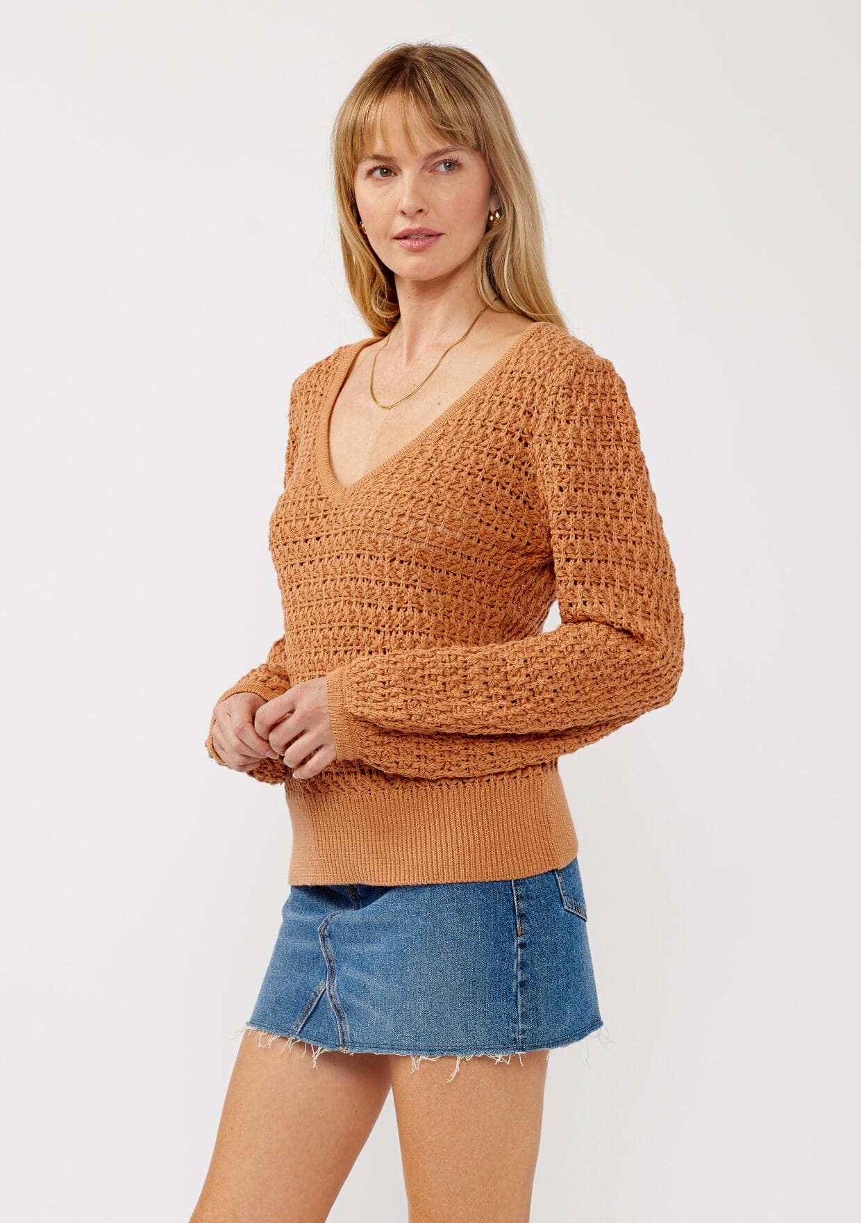 Vela Crochet Sweater