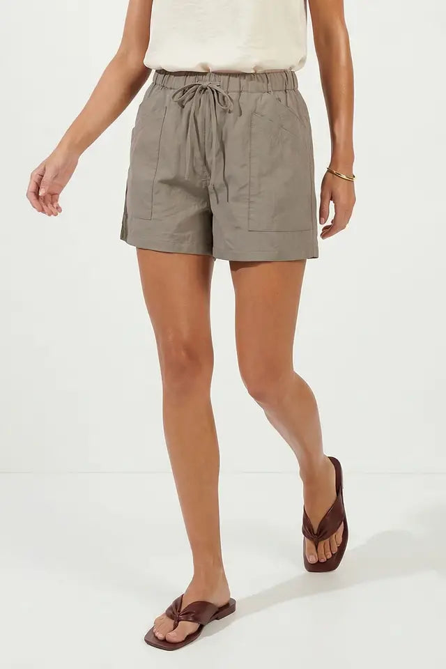 Kali High Waist Double Pocket Shorts Taupe