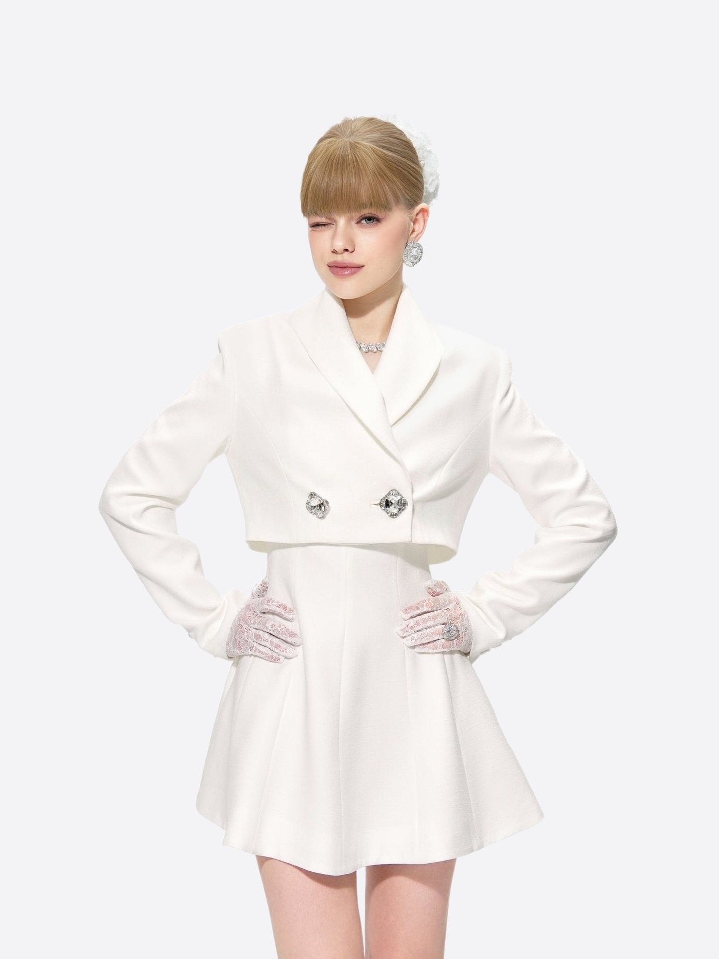 Veronica Crop Blazer (White)