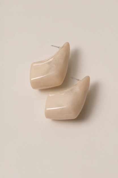 Ivory Sculpt Resin Earrings