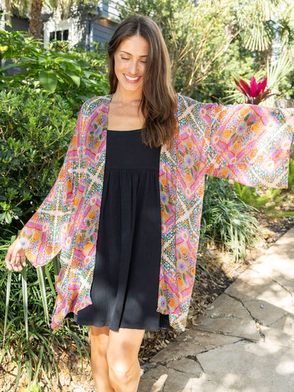 Sierra Kimono - Pink Floral Diamonds