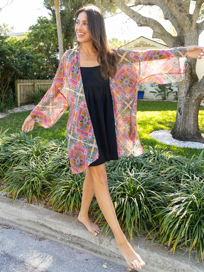 Sierra Kimono - Pink Floral Diamonds