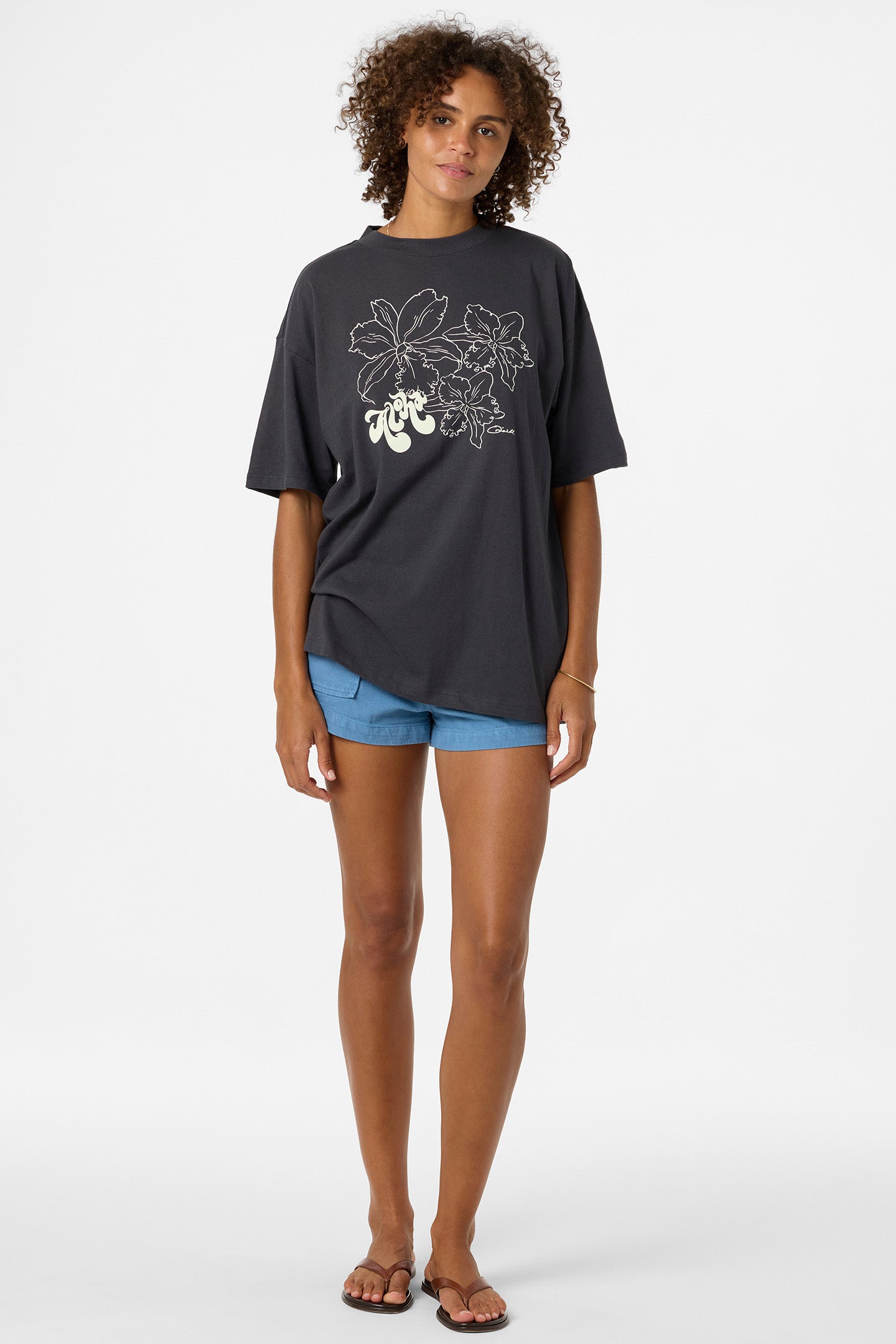 Ariah Hawaii Oversized Tee