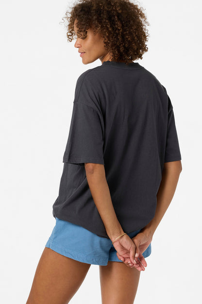 Ariah Hawaii Oversized Tee