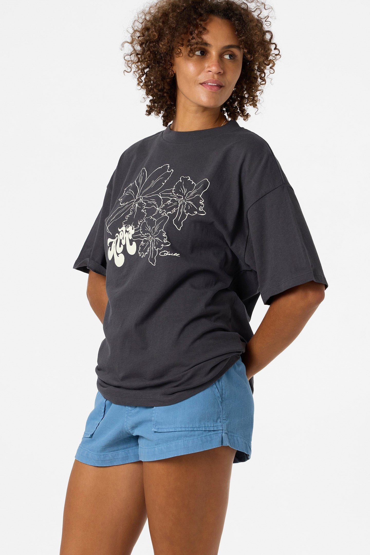 Ariah Hawaii Oversized Tee
