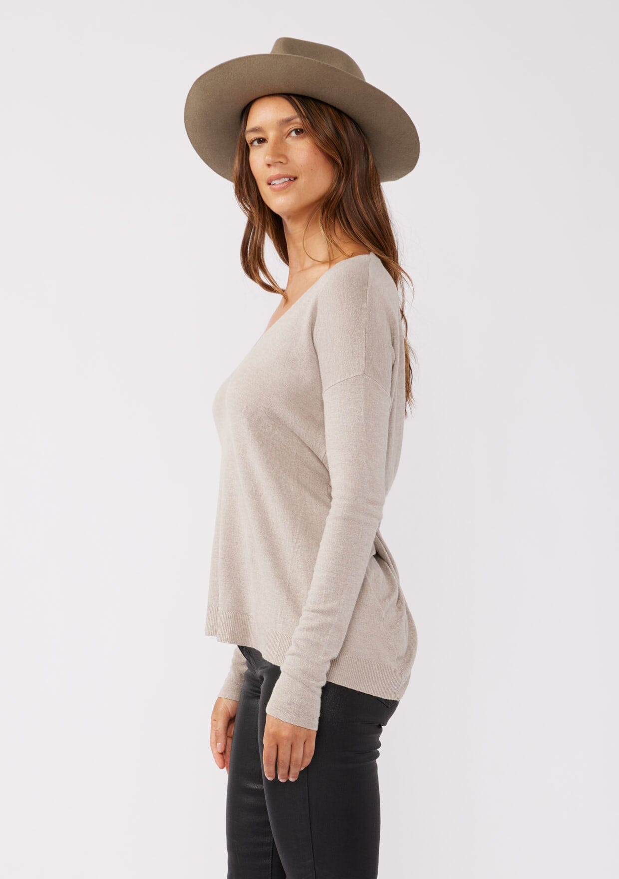 Carys Open Back Pullover