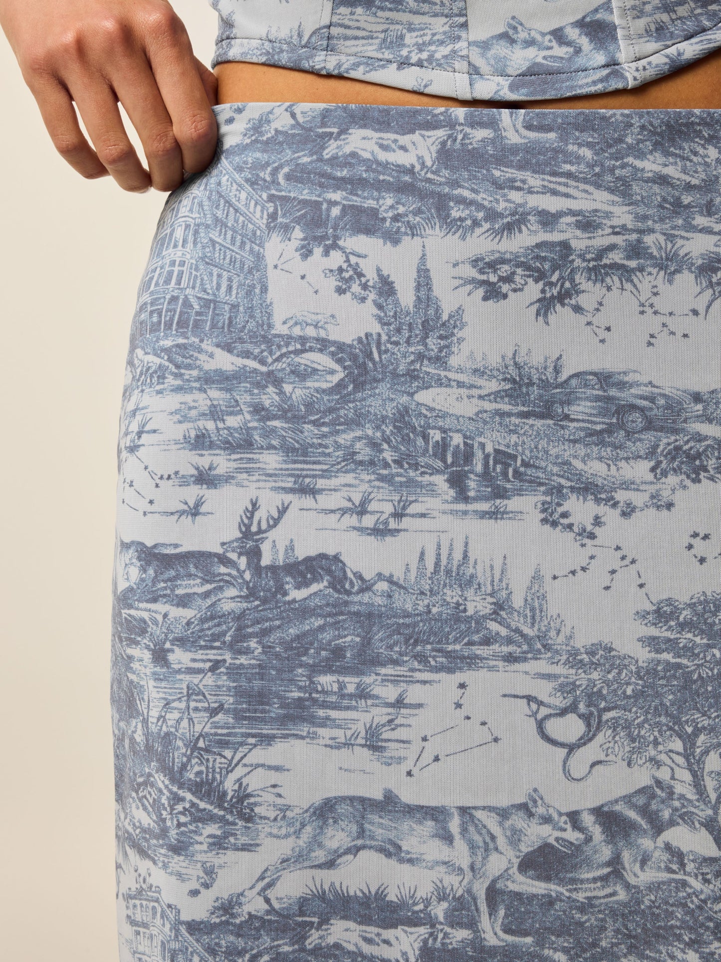 Huntress Toile Mesh Midi Skirt