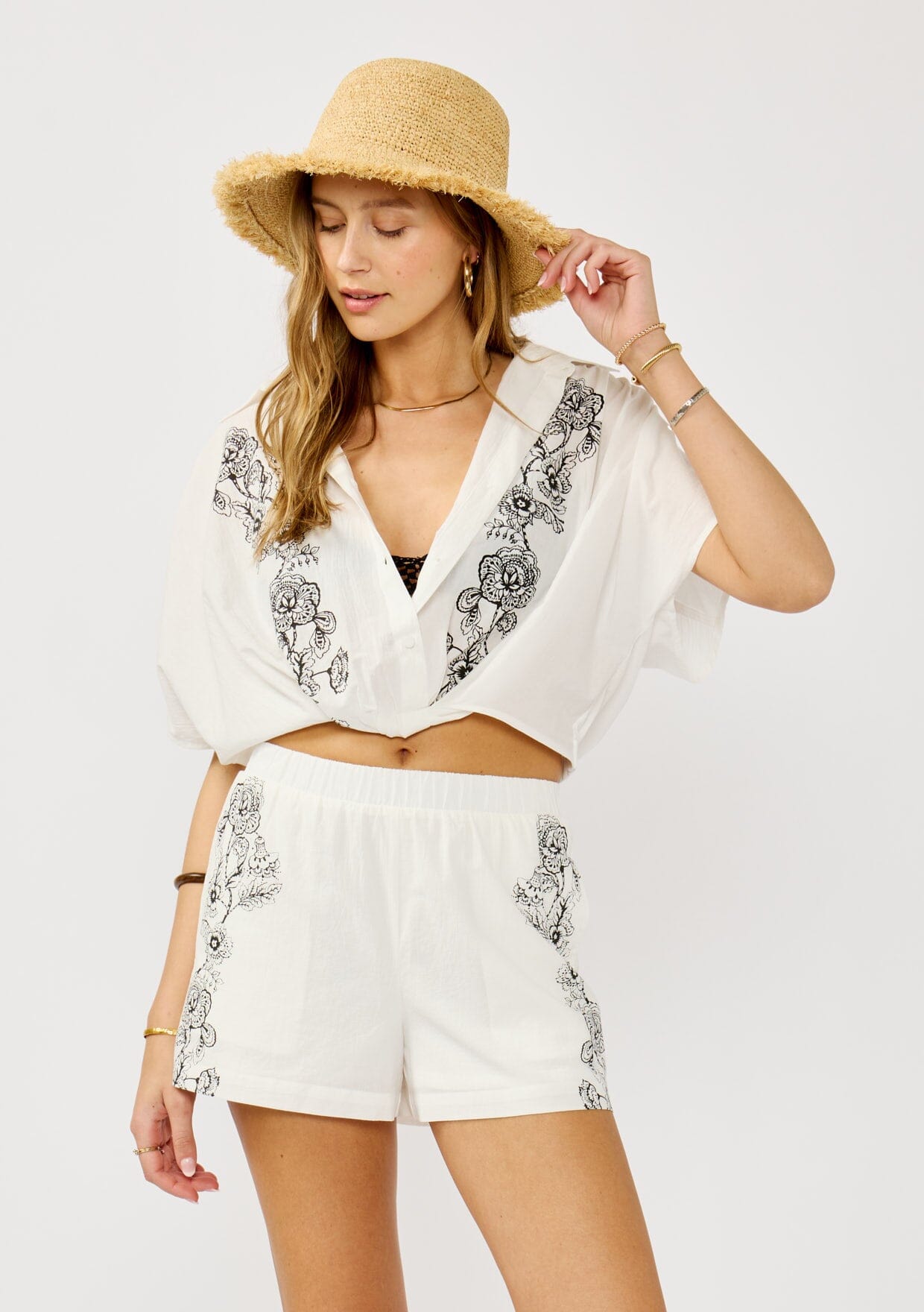 Sun Spell Twist Front Top