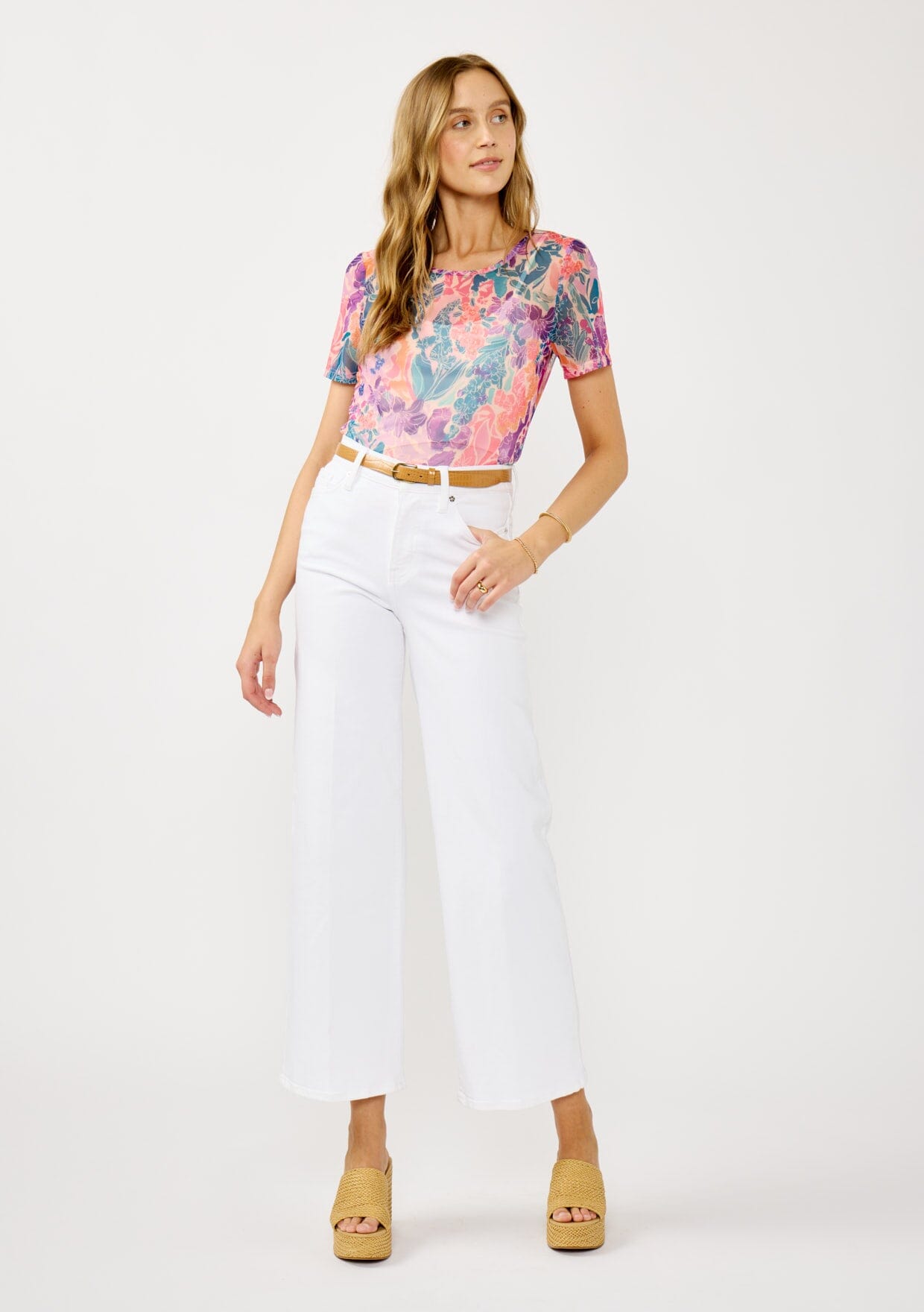 Wander On Mesh Top