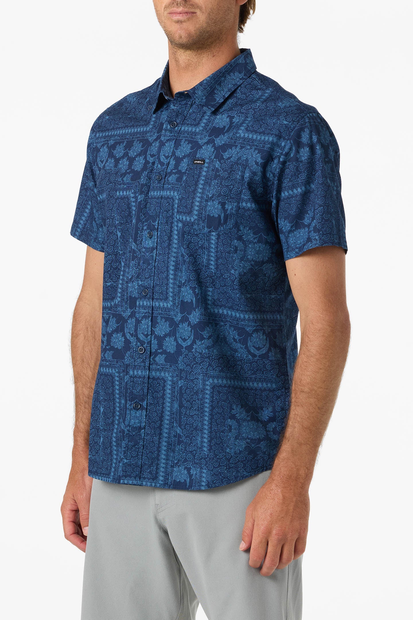 Terrace Standard Fit Shirt