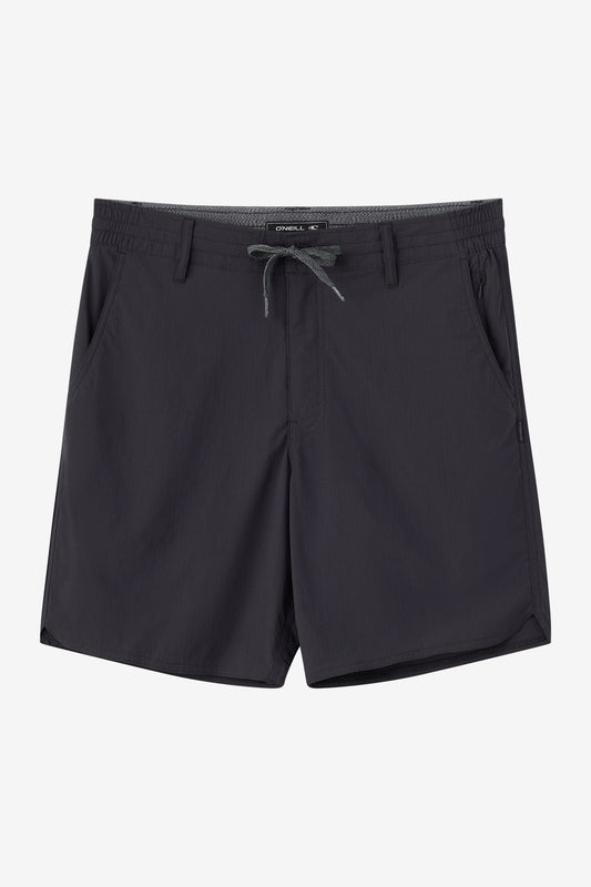 TRVLR Halfback 18" Hybrid Shorts