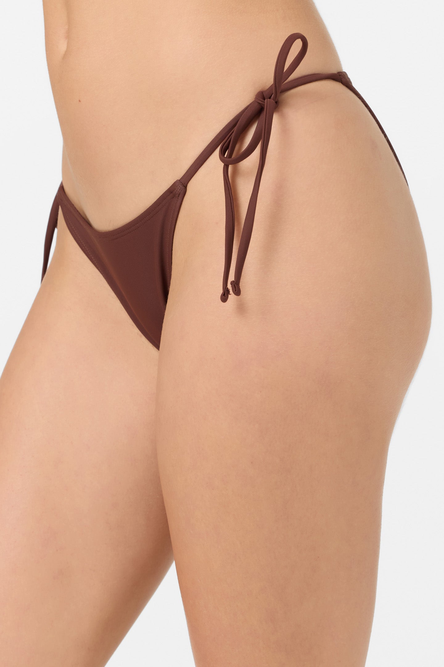 Saltwater Solids Maracas Medium Bottoms