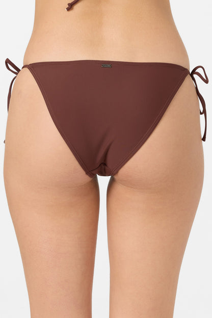 Saltwater Solids Maracas Medium Bottoms