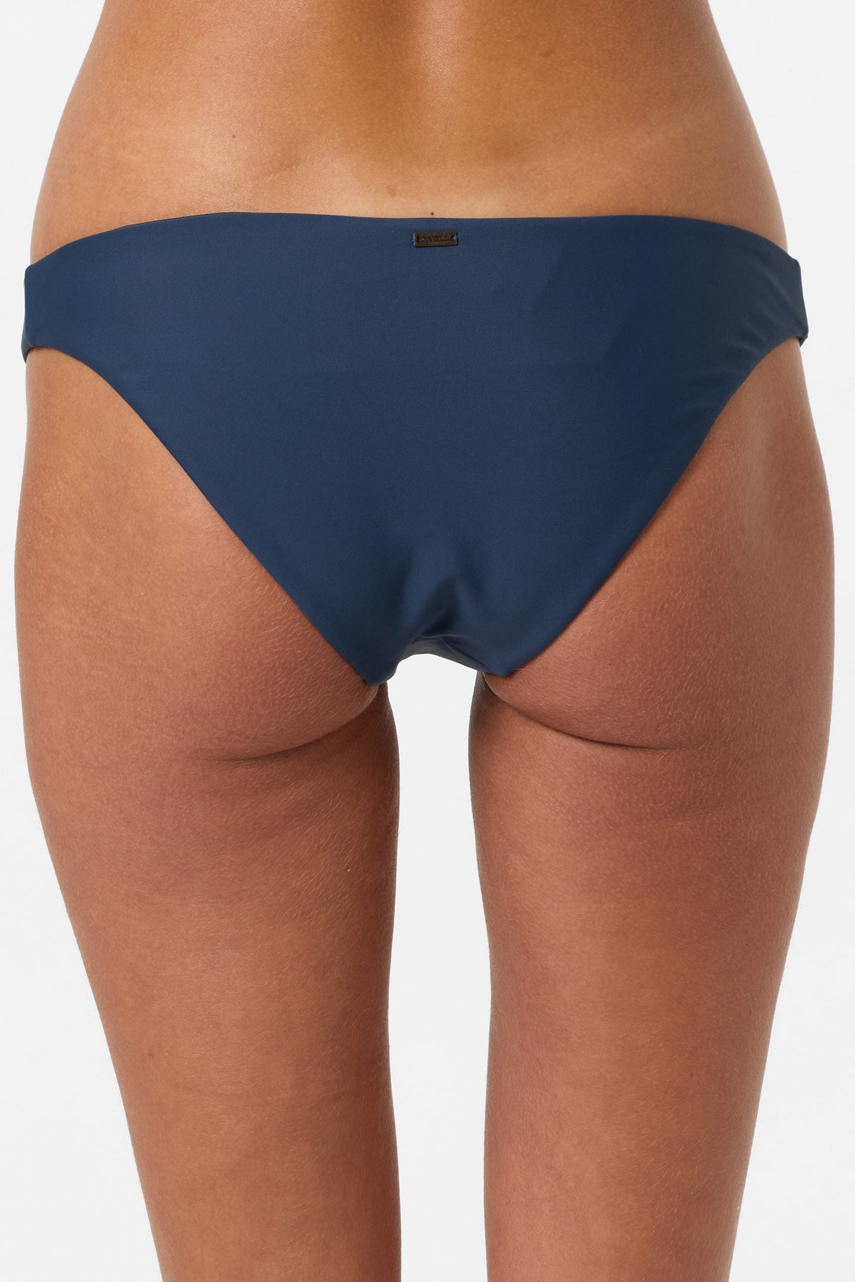 Saltwater Solids Rockley Medium Bottoms