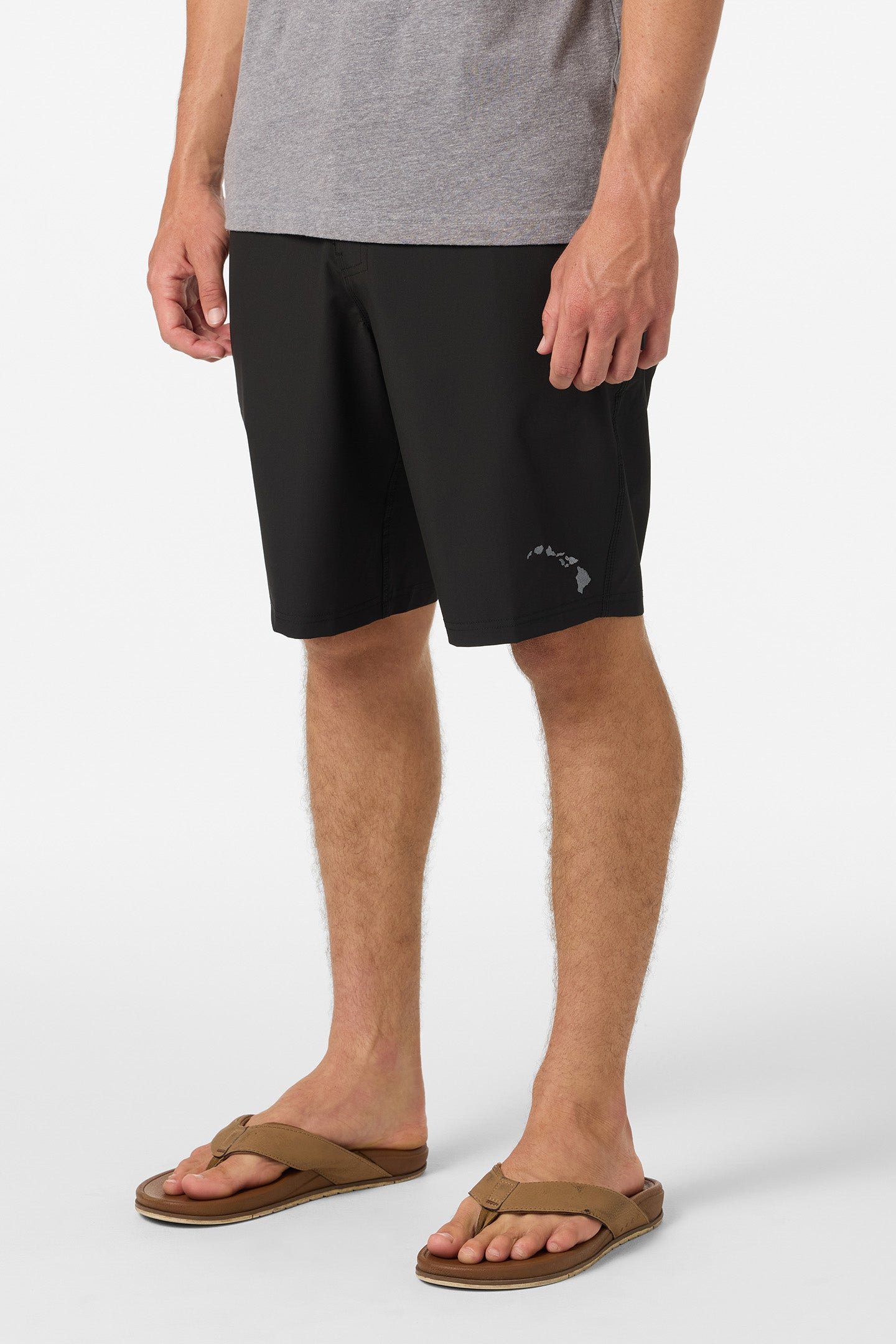 Reserve Solid Hawaii 20" Hybrid Shorts