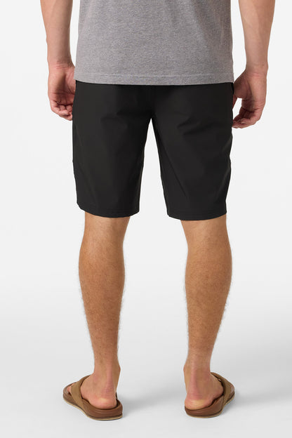 Reserve Solid Hawaii 20" Hybrid Shorts