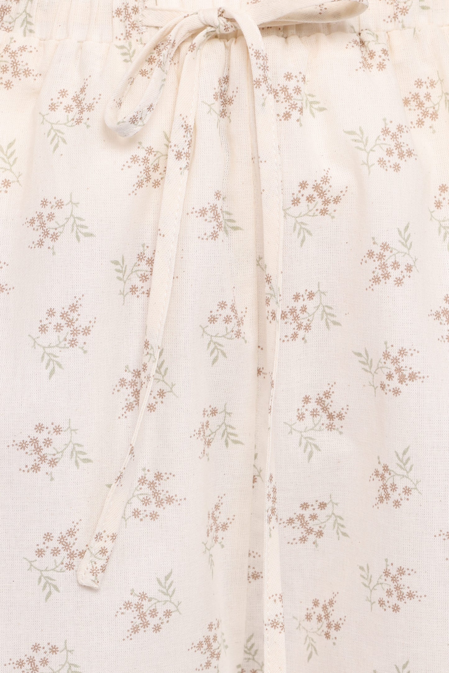 Ashlee Shorts - White Floral