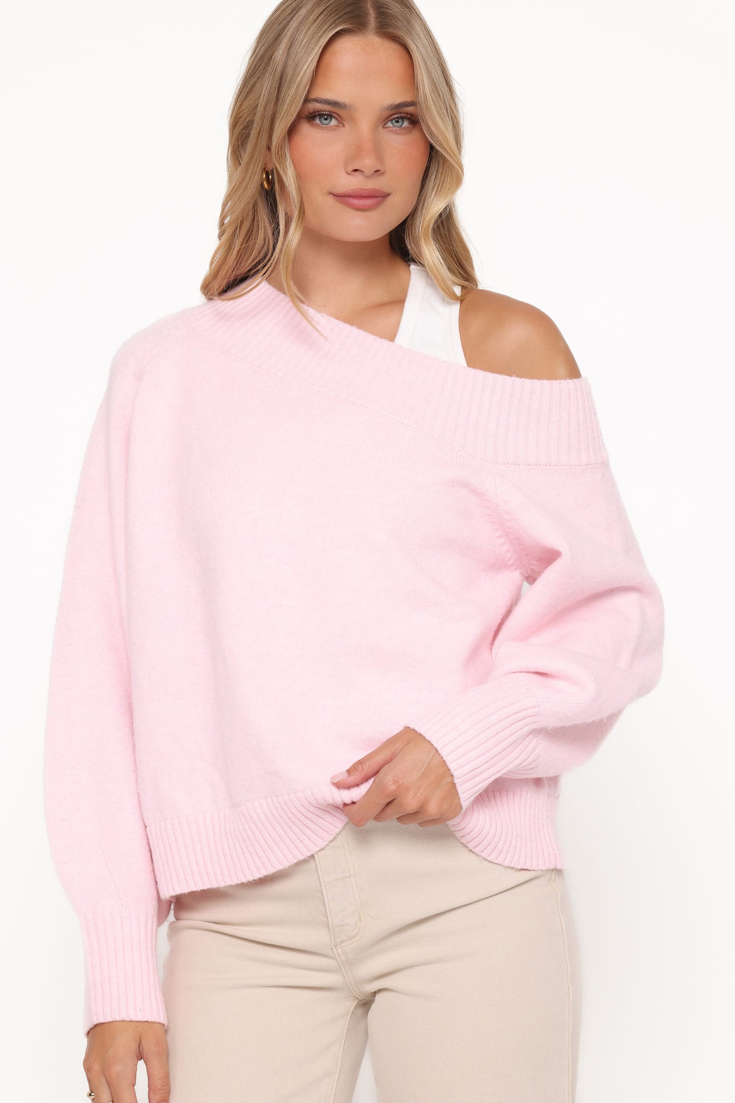 Ailis Off Shoulder Sweater - Pink