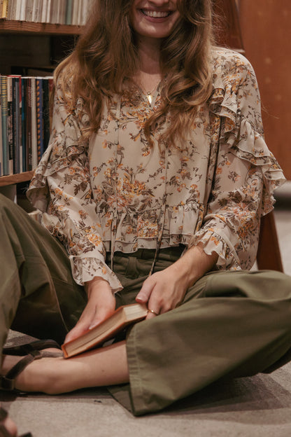 Caecilia Frill Top - Beige Floral